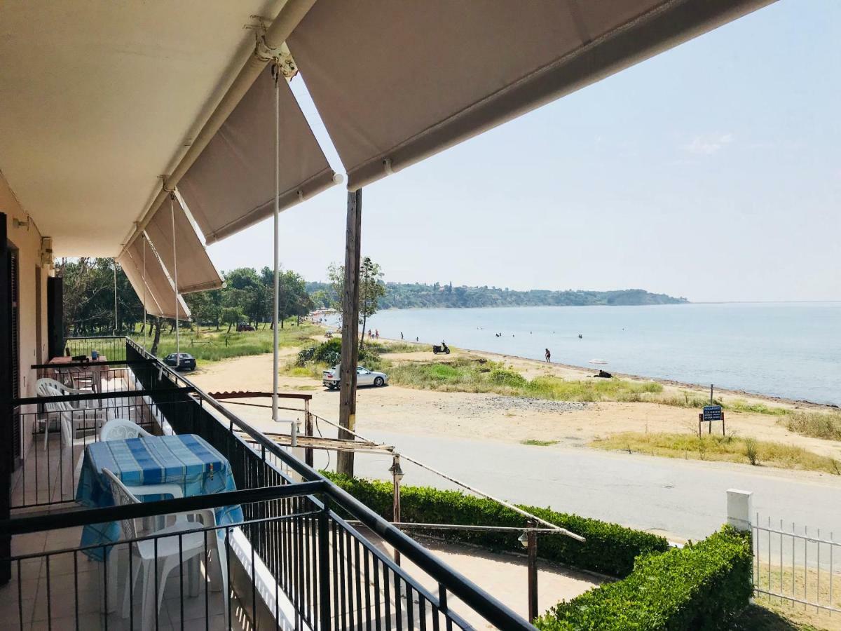Seaside Studios I Sinakos Estate Epanomi Luaran gambar
